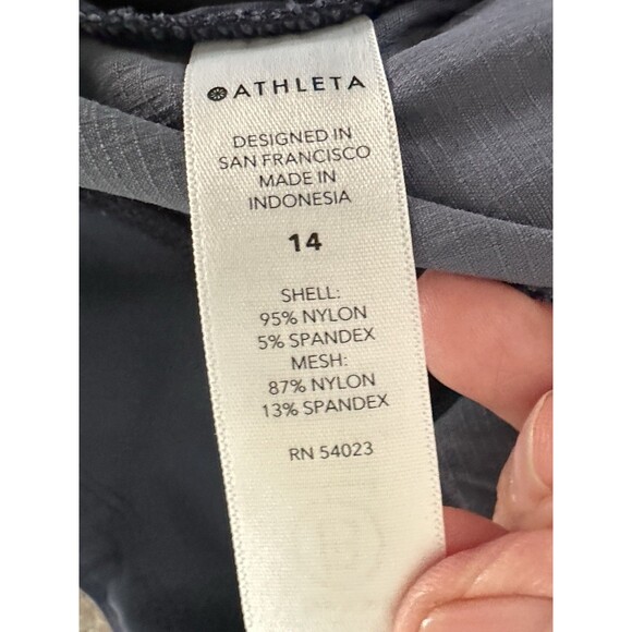 Athleta Trekkie North Printed Short Lynx Navy Sold Out Womens  14 Blue‎ Pockets - Picture 7 of 16
